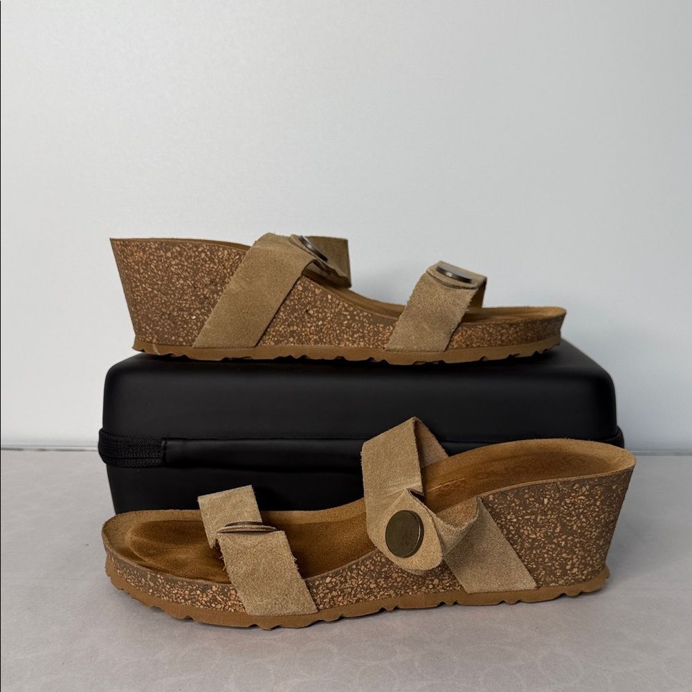 Yokono Tan Wedge Sandals Size 8